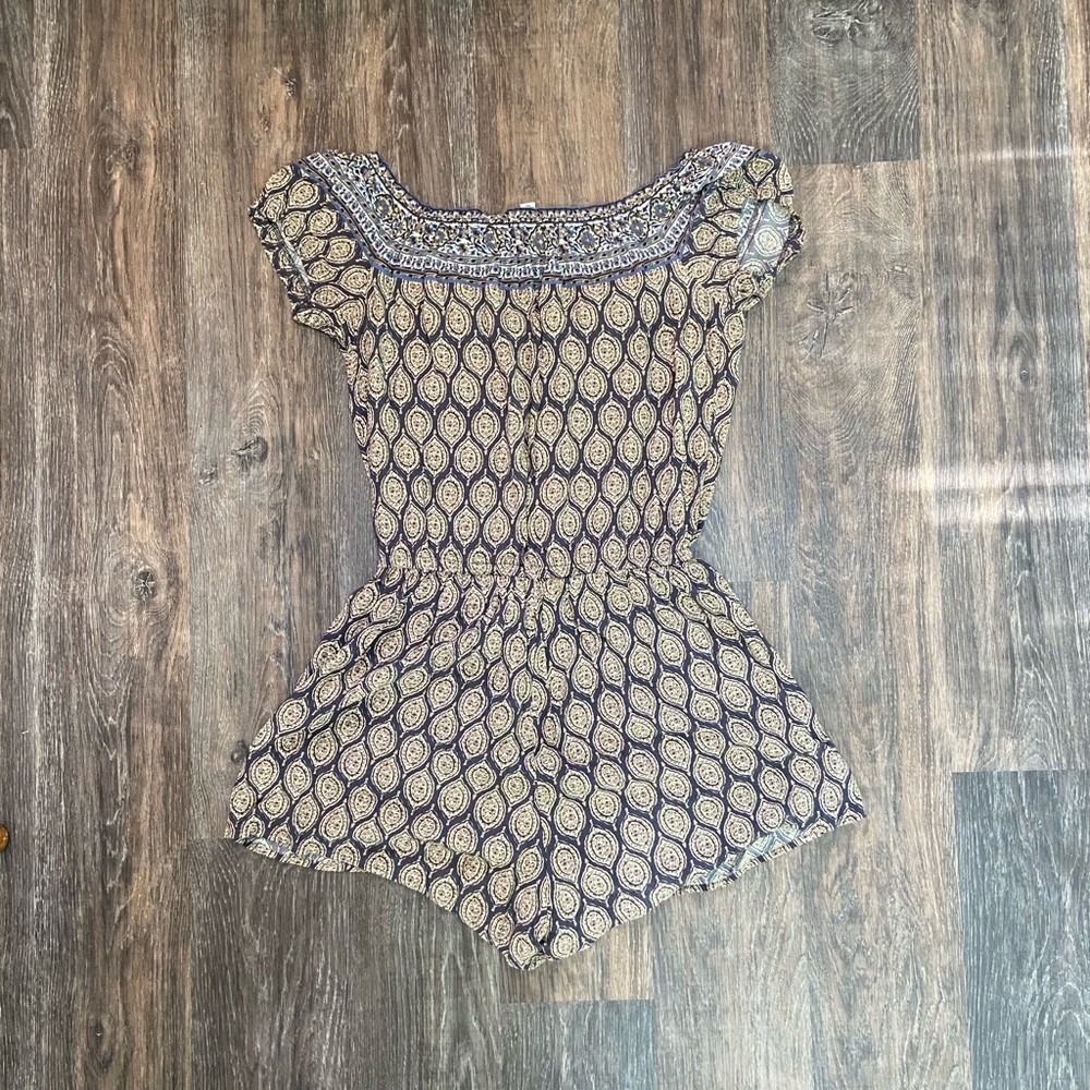 AMERICAN EAGLE ROMPER - Picture 2 of 6